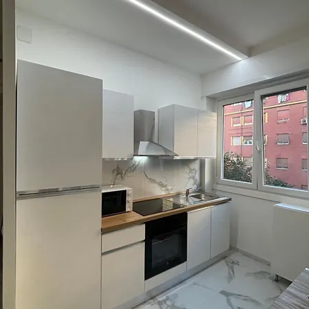 S Finest * ローマ